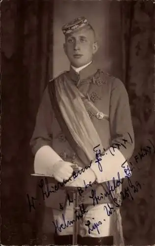 Studentika Foto Ak Student in Uniform, Mütze, Säbel, Weiße Handschuhe