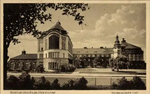 Ak Hannover in Niedersachsen, Bismarckschule, Vorderansicht