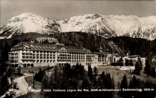 Ak Semmering in Niederösterreich, Grand Hotel Panhans gegen die Rax