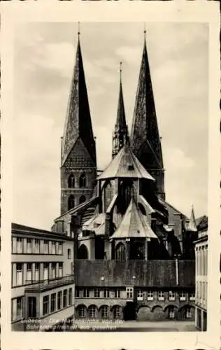 Ak Hansestadt Lübeck, Marienkirche von der Schrangenfreiheit aus gesehen