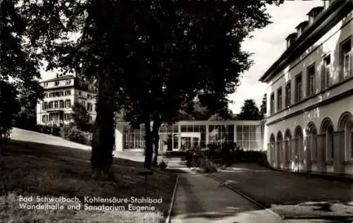 Ak Bad Schwalbach im Taunus, Kohlensäure-Stahlbad, Wandelhalle, Sanatorium Eugenie