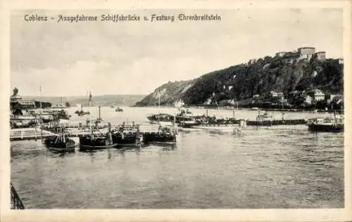 Ak Koblenz am Rhein, Ausgefahrene Schiffsbrücke, Festung Ehrenbreitstein, Schiffe