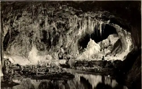 Ak Saalfeld an der Saale Thüringen, Feengrotten, Märchendom mit Gralsburg