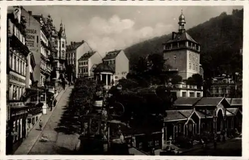 Ak Karlovy Vary Karlsbad Stadt, Markt mit Aufgang zum Schloßberg