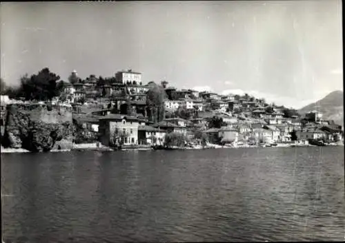 Ak Ohrid Mazedonien, Stadt vom Wasser aus gesehen