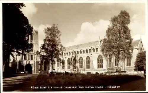 Ak Bury St. Edmunds Ostengland, St. Edmundsbury Kathedrale und Norman Tower