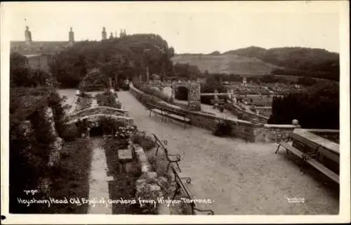 Ak Heysham Village England, Alte englische Gärten von der höheren Terrasse