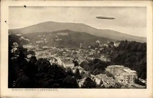 Ak Baden Baden am Schwarzwald, Gesamtansicht vom Annaberg aus, Zeppelin