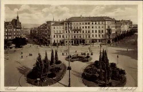 Ak Kassel in Hessen, Blick vom Bahnhof, Nordischer Hof, Straßenpartie