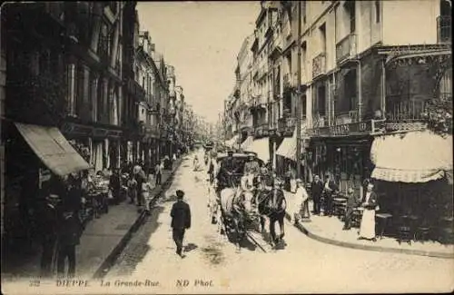 Ak Dieppe Seine-Maritime, Grande Rue