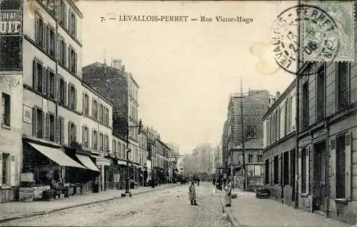 Ak Levallois Perret Hauts de Seine, Rue Victor Hugo