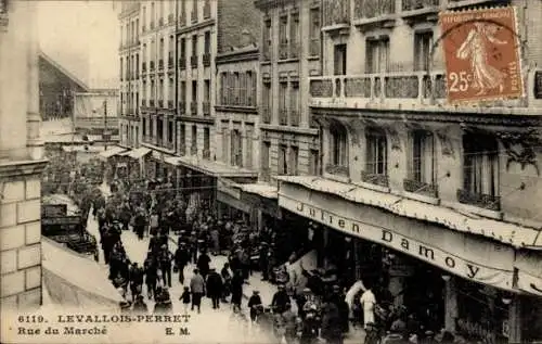 Ak Levallois Perret Hauts de Seine, Rue du Marché, Julien Damoy