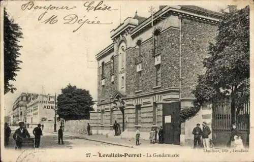 Ak Levallois Perret Hauts de Seine, Gendarmerie