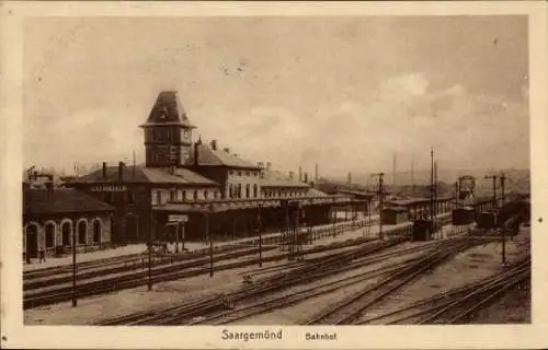 Ak Sarreguemines Saargemünd Lothringen Moselle, Bahnhof, Gleisansicht