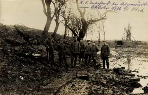 Foto Ak Fresnes Mazancourt Somme, Unterstand Oktober 1916