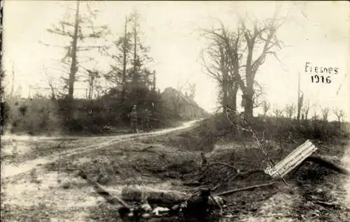 Foto Ak Fresnes Mazancourt Somme, Ortspartie 1916