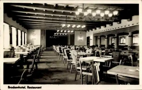 Ak Brocken Nationalpark Harz, Brockenhotel, Innenansicht, Gastraum