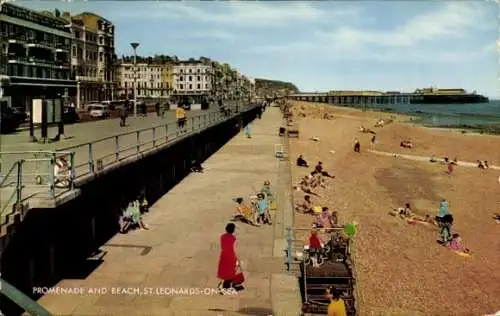 Ak St Leonards on Sea Hastings South East England, Promenade und Strand