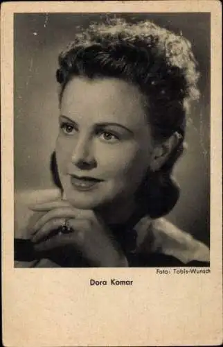 Ak Schauspielerin Dora Komar, Portrait