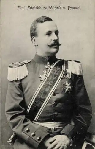 Ak Fürst Friedrich zu Waldeck Pyrmont, Portrait in Uniform