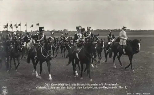 Ak Kronprinz Wilhelm von Preußen, Cecilie, Prinzessin Viktoria Luise, Leib Husaren Regiment No. 2