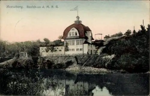 Ak Merseburg an der Saale, Blick vom Wasser auf das Bootshaus