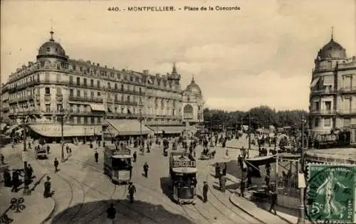 Ak Montpellier Hérault, Place de la Concorde, Straßenbahnen