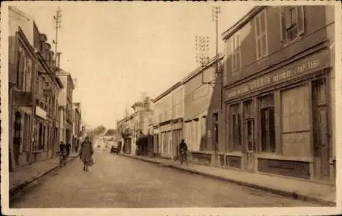 Ak Mourmelon le Grand Marne, Rue General Gouraud