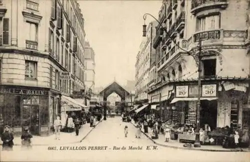 Ak Levallois Perret Hauts de Seine, Rue du Marché