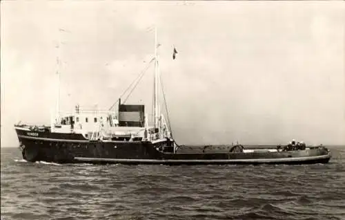 Ak Schleppschiff M.T. Humber auf hoher See, L. Smit & Co.