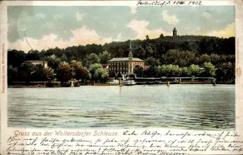 Ak Woltersdorf bei Berlin, Woltersdorfer Schleuse, Blick vom Wasser, Salondampfer