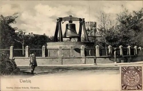 Ak Tianjin Tientsin China, Glocke, Straßenpartie