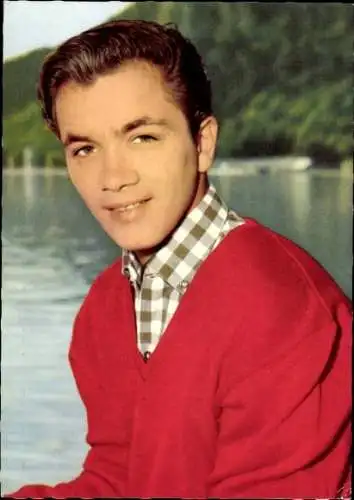 Ak Schauspieler, Sänger Gus Backus, Portrait