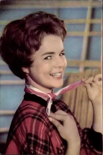 Ak Schauspielerin und Sängerin Conny Froboess, Portrait