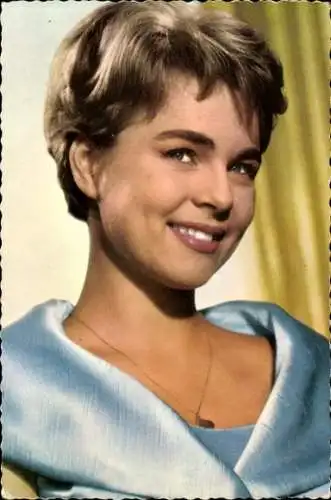 Ak Schauspielerin und Sängerin Conny Froboess, Portrait