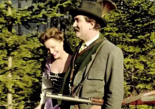 Ak Schauspielerin Romy Schneider, Schauspieler Gustav Knut, Filmszene Sissy