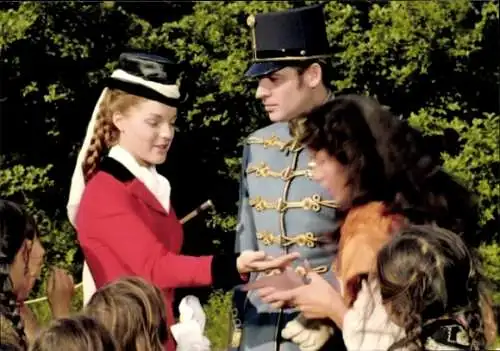 Ak Schauspielerin Romy Schneider, Schauspieler, Filmszene Sissy