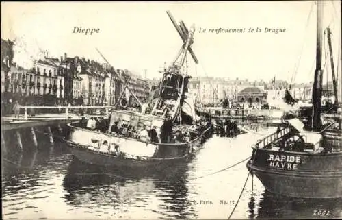 Ak Dieppe Seine-Maritime, Die Wiederflottmachung der Dredge