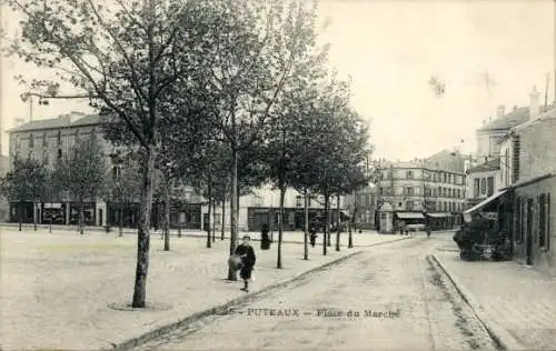 CPA Puteaux Hauts de Seine, Place du Marche