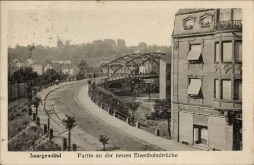 Ak Sarreguemines Saargemünd Lothringen Moselle, Partie an der neuen Eisenbahnbrücke