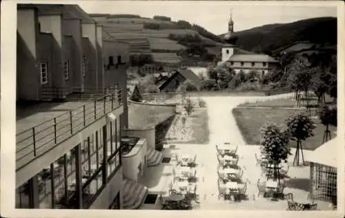 Ak Probstzella Thüringen, SVK Genesungsheim, Blick vom Balkon, Kirche