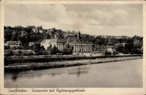 Ak Saarbrücken im Saarland, Teilansicht, Regierungsgebäude, Saar