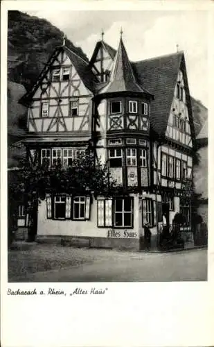 Ak Bacharach am Rhein, Altes Haus, Fachwerkhaus