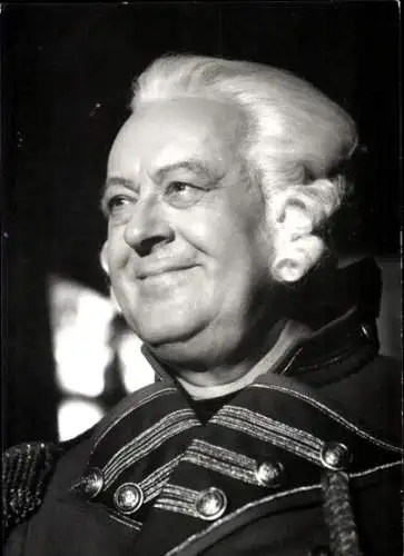 Foto Schauspieler? in Theaterkostüm, Portrait