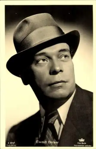 Ak Schauspieler Ewald Balser, Portrait mit Hut