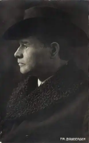 Ak Opernsänger Friedrich Brodersen, Portrait, Profilansicht