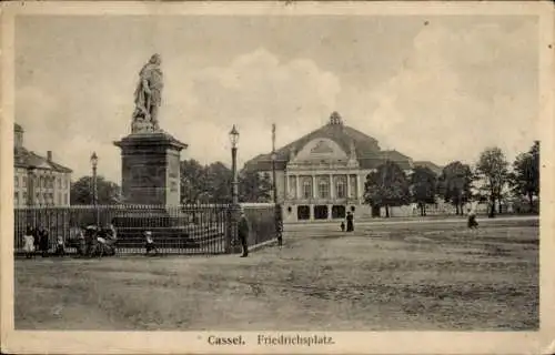 Ak Kassel, Friedrichsplatz, Denkmal