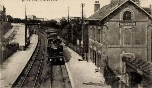 Ak Puteaux Hauts de Seine, La Gare, Zug