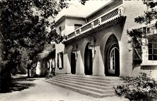 Ak Giens Var, Maison d'Enfants, Plein Soleil, Le Batiment principal, Cote ouest (dortoir)