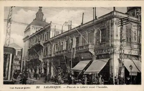 Ak Thessaloniki Griechenland, Freiheitsplatz vor dem Brand